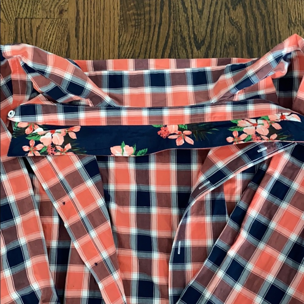 Men’s Express Button down - Picture 3 of 3